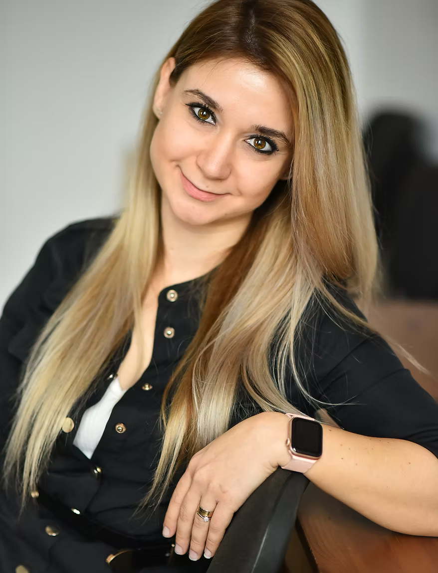 Dr. Szerző Nelli gyermek- és ifjúságpszichiáter